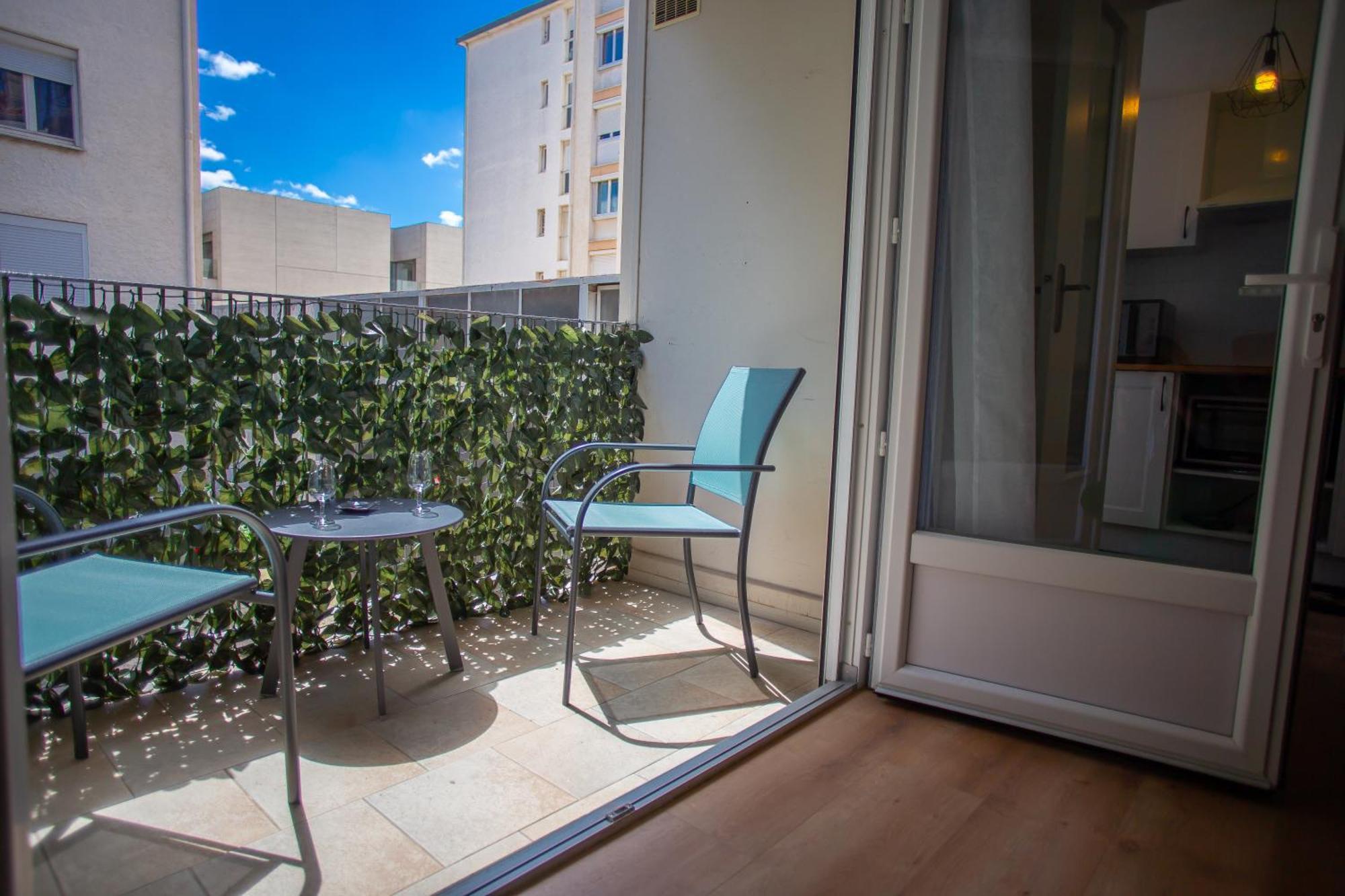 Le Cypres - Appartement Ideal Pour Vos Vacances Ou Vos Deplacements Professionnels A Béziers Exterior foto