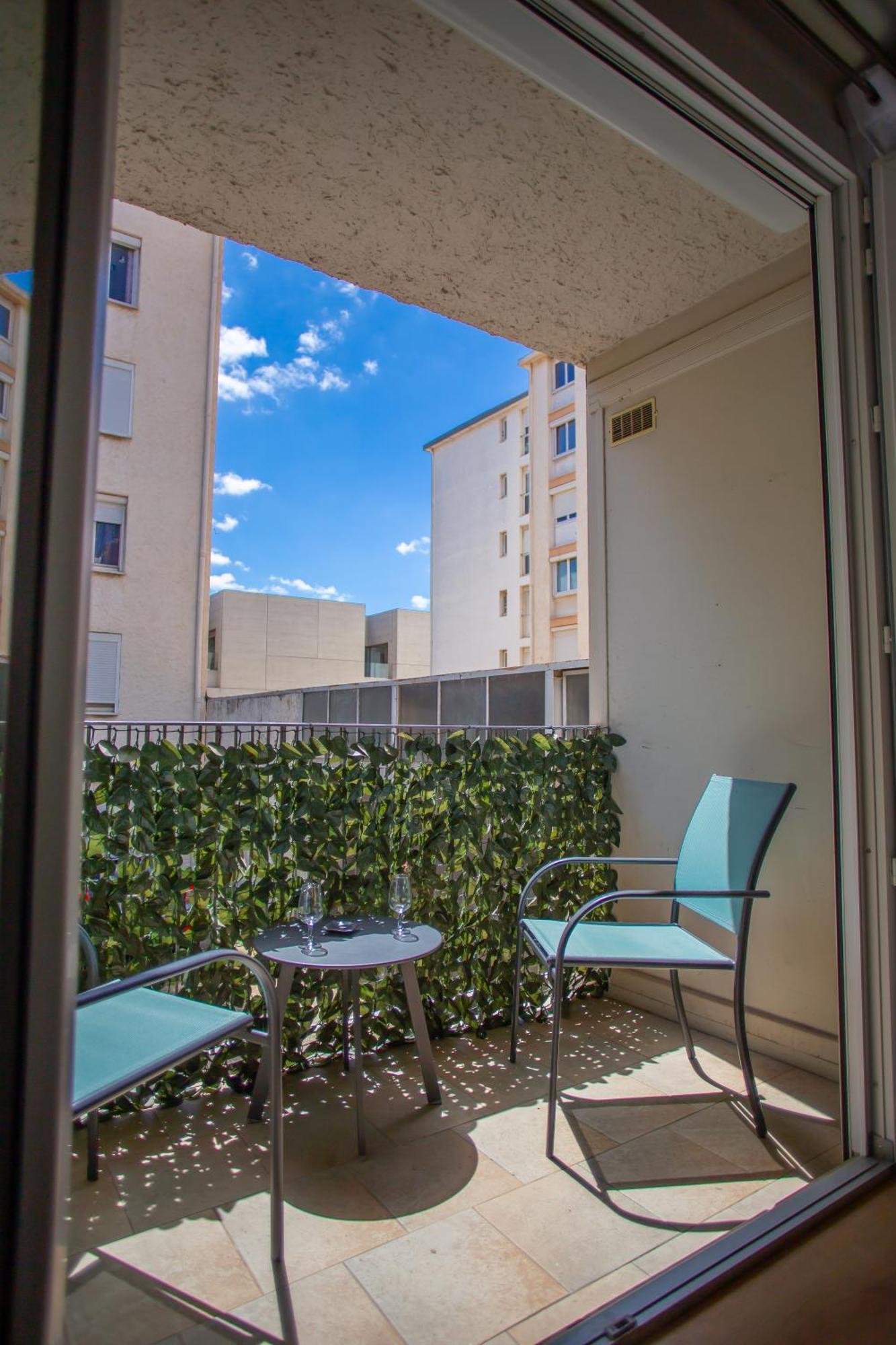 Le Cypres - Appartement Ideal Pour Vos Vacances Ou Vos Deplacements Professionnels A Béziers Exterior foto